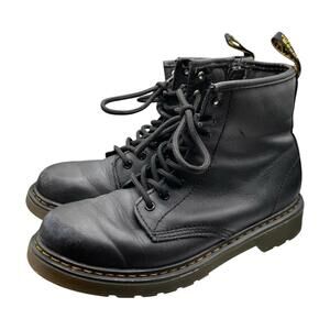 Doc Martens Kids Size 5 (Model 1460 J) Black Lace Up Zipper